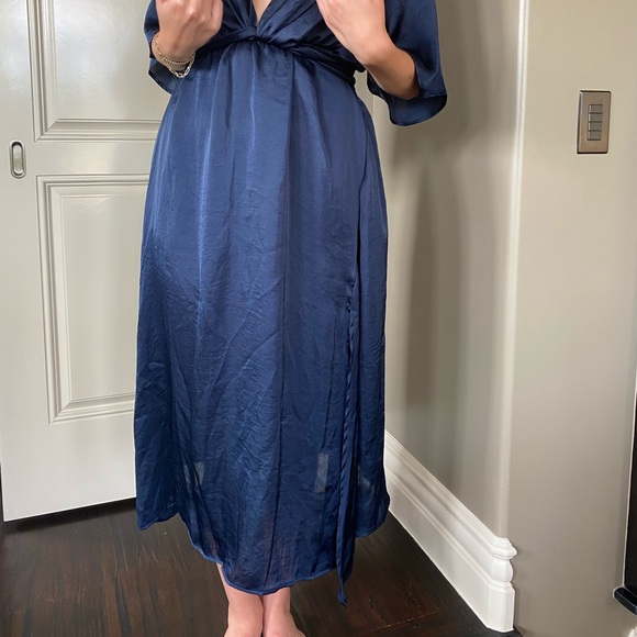 Navy Blue Midi Dress from the Lady and the Sailor - Picture 4 of 5